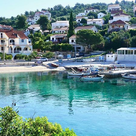 Apartmani Laura Trogir Kültér fotó
