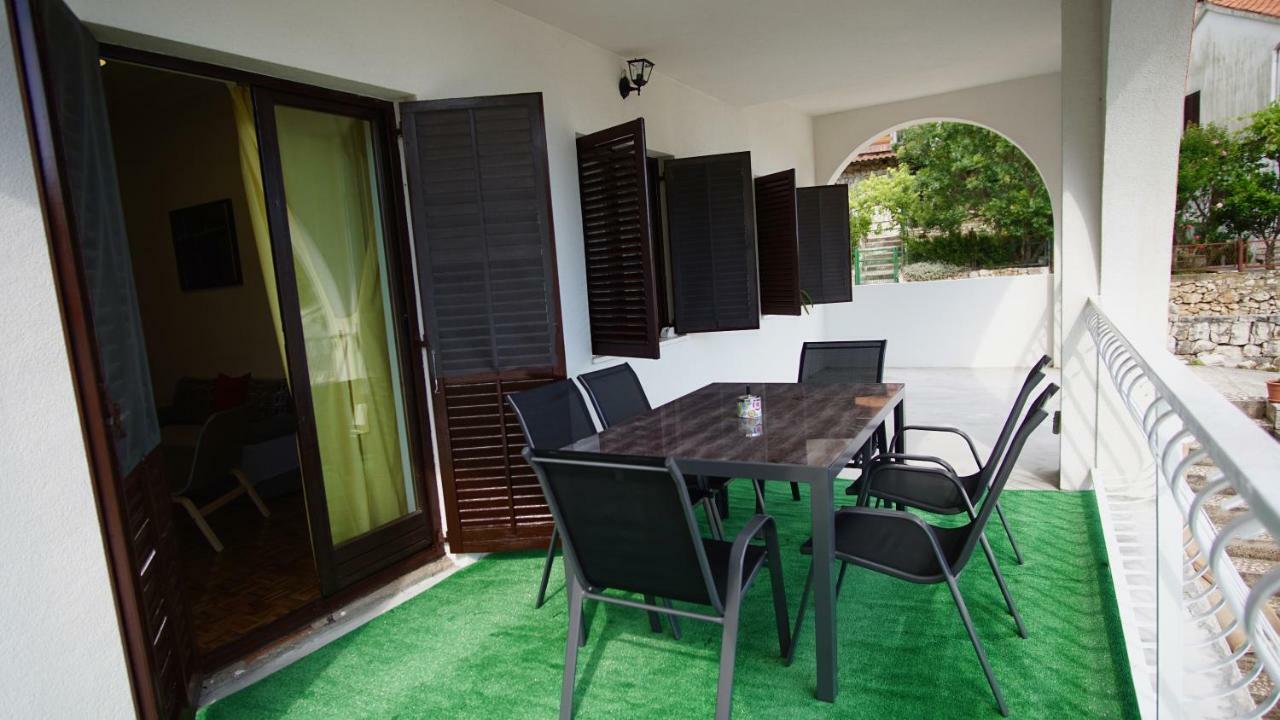 Apartmani Laura Trogir Kültér fotó