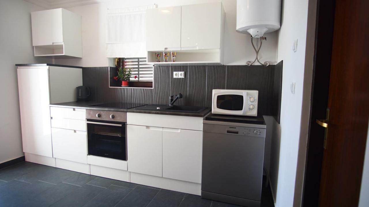 Apartmani Laura Trogir Kültér fotó