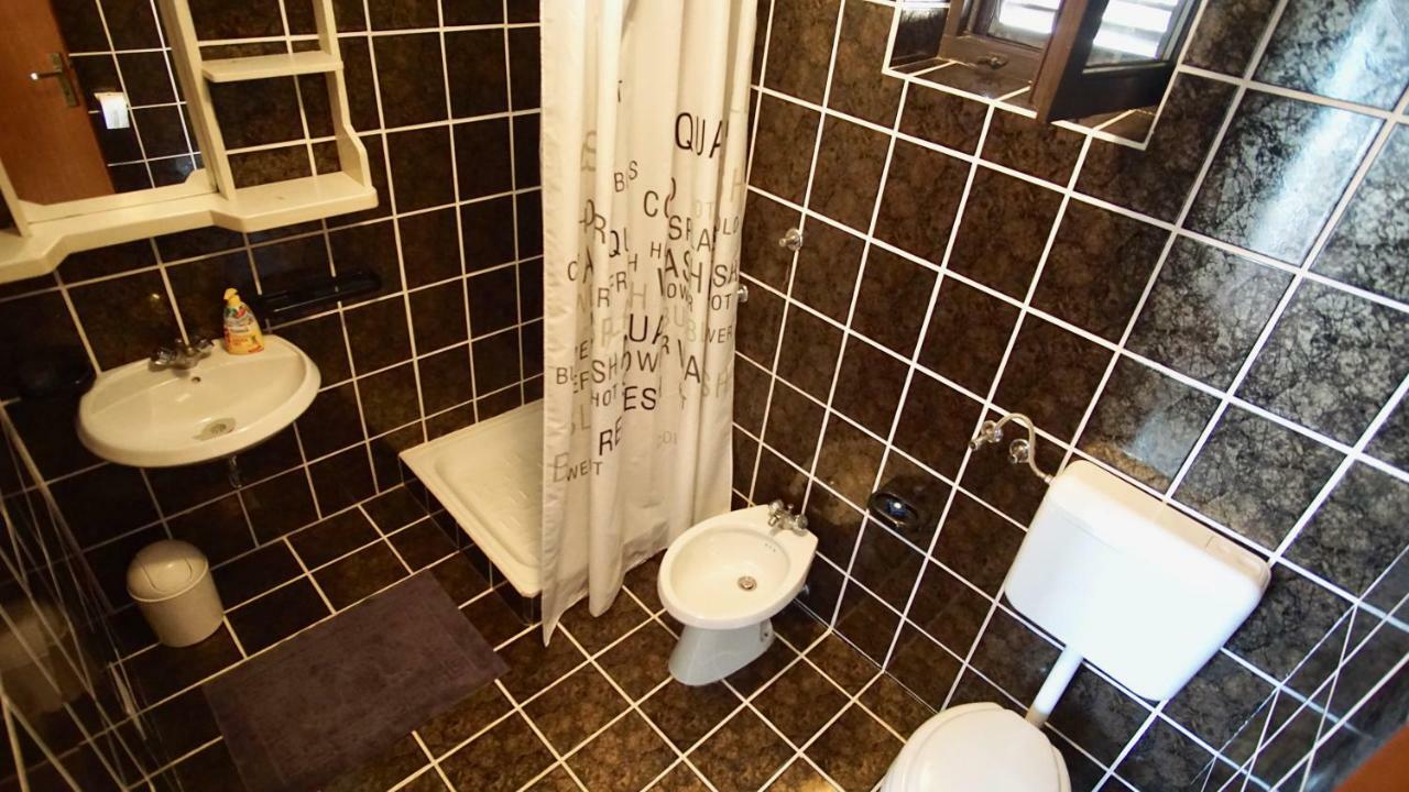 Apartmani Laura Trogir Kültér fotó