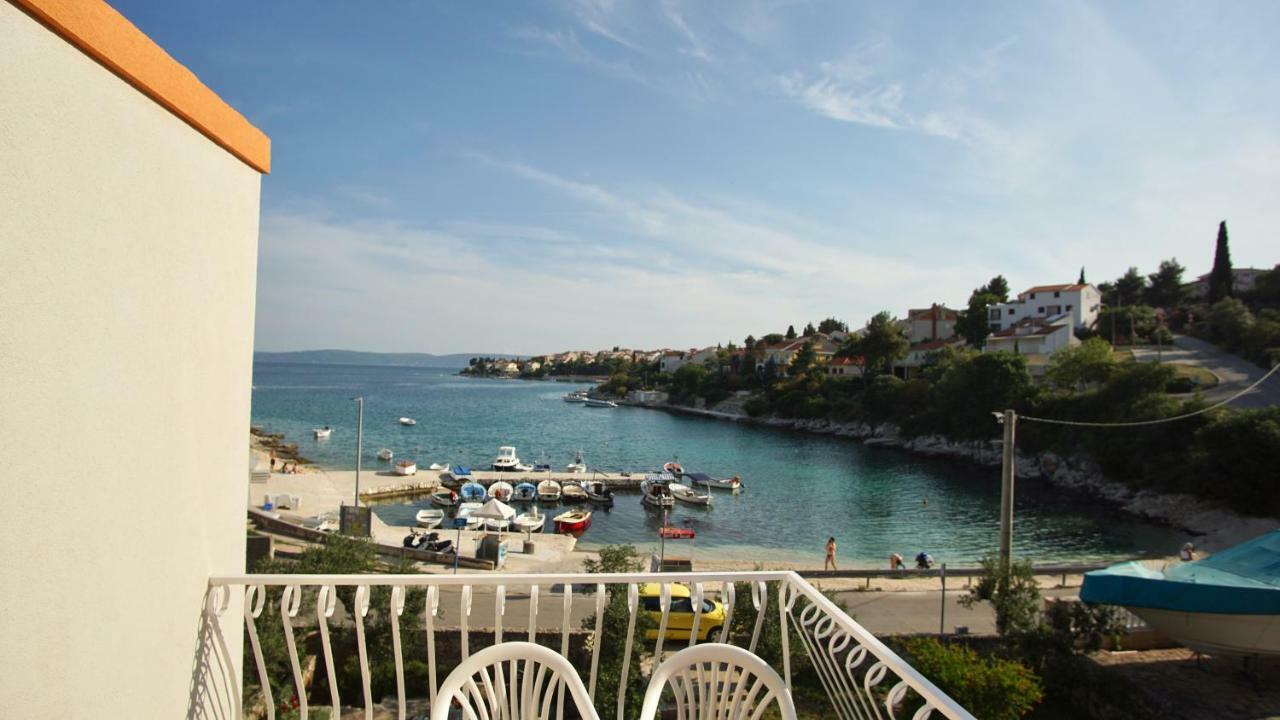 Apartmani Laura Trogir Kültér fotó