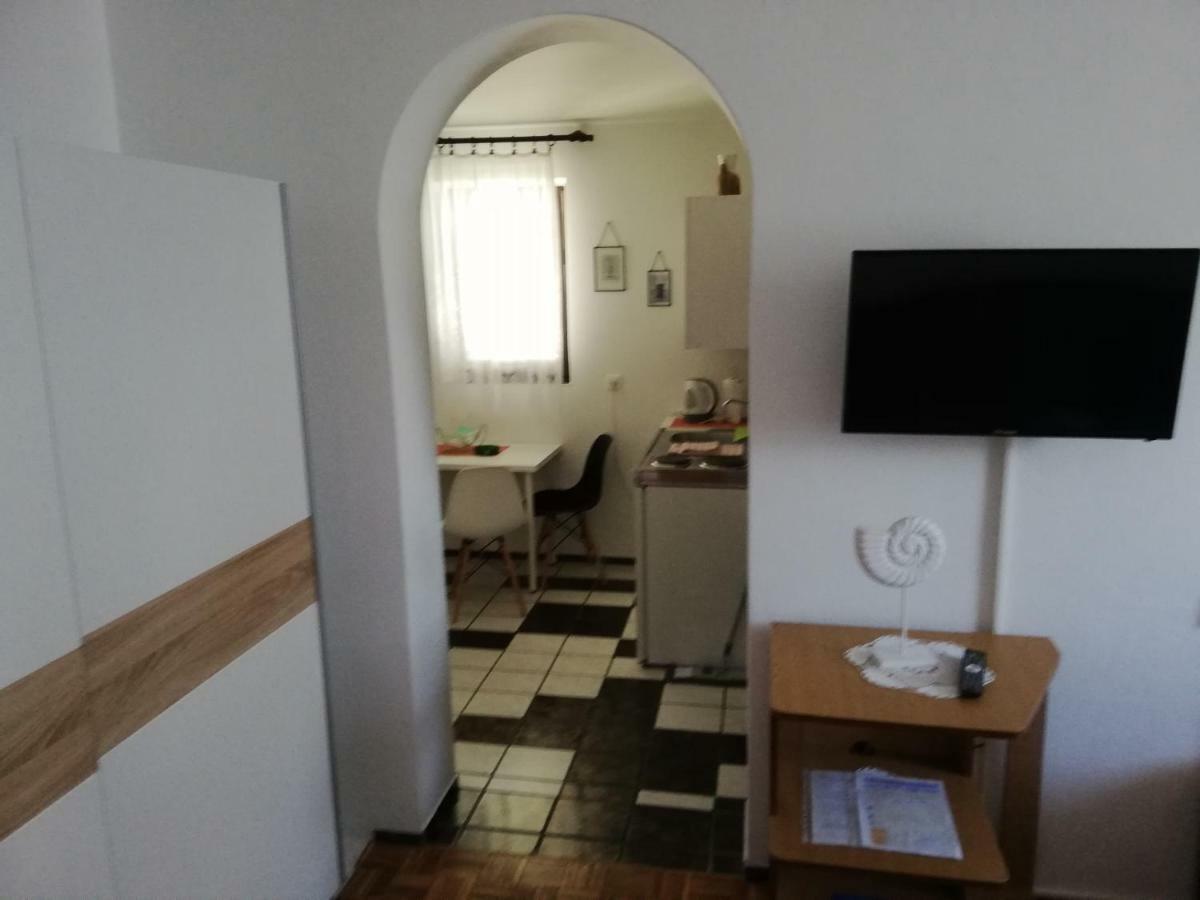 Apartmani Laura Trogir Kültér fotó