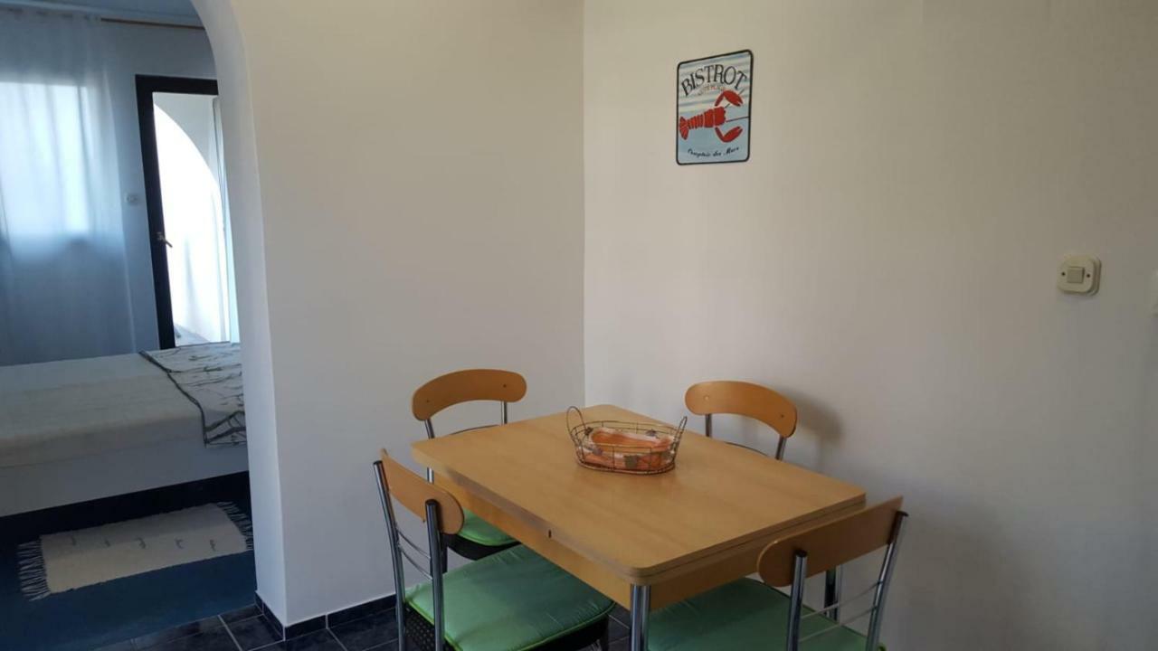 Apartmani Laura Trogir Kültér fotó