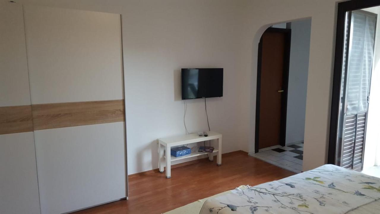 Apartmani Laura Trogir Kültér fotó