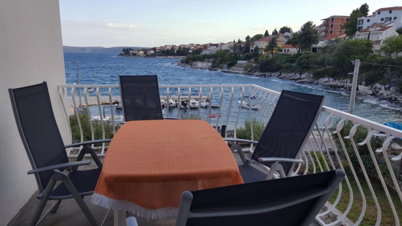 Apartmani Laura Trogir Kültér fotó